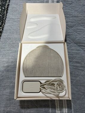 Hatch Clock - Restore 3 (Putty)